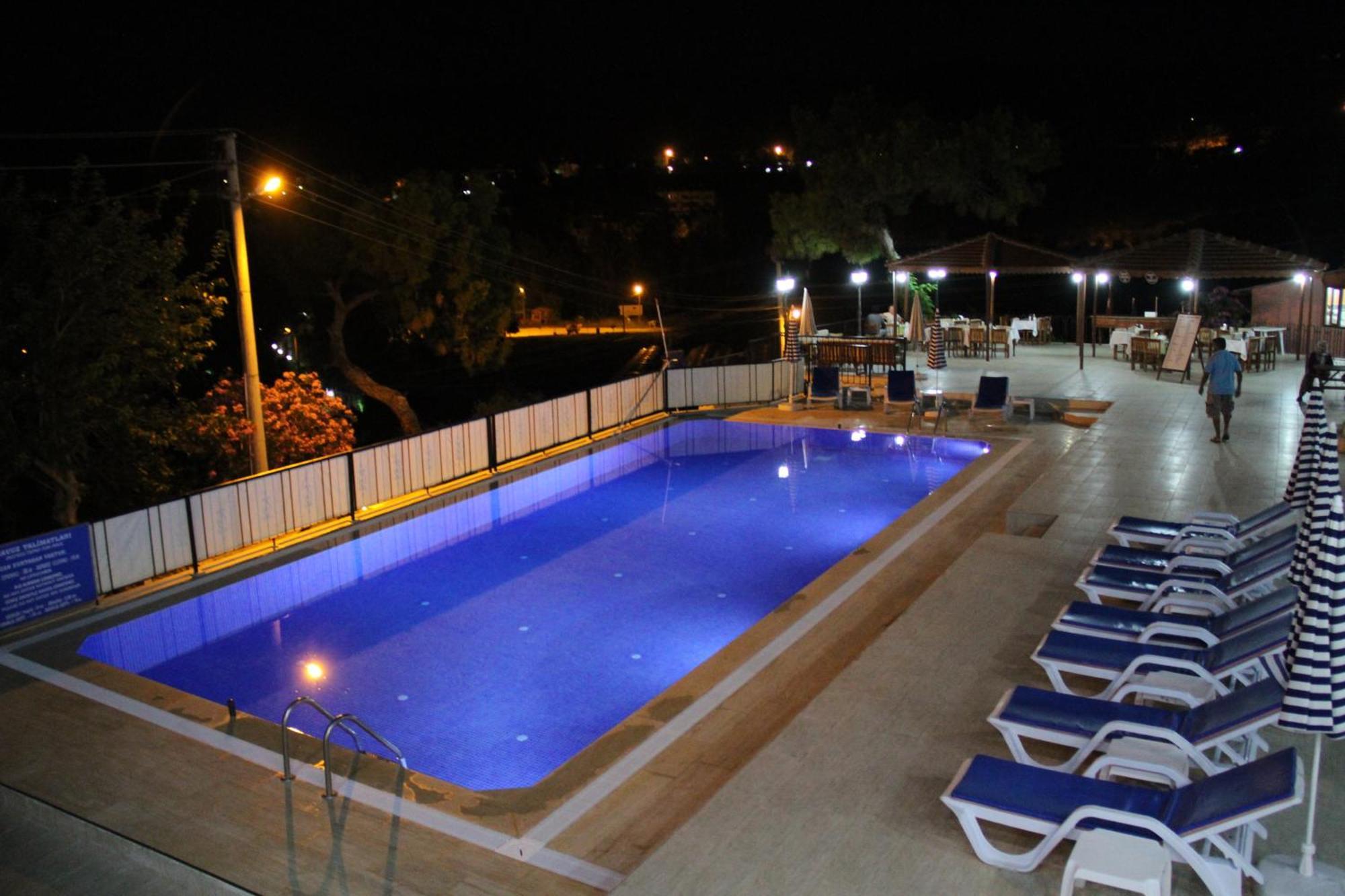 פטארה Apollon Hotel מראה חיצוני תמונה