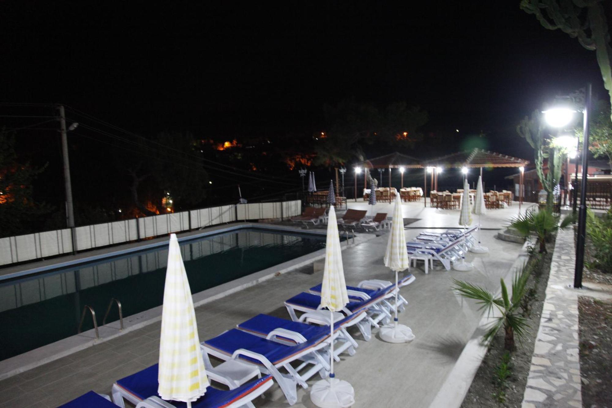 פטארה Apollon Hotel מראה חיצוני תמונה