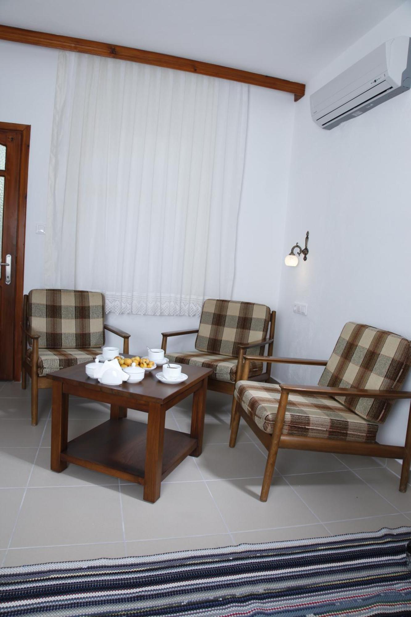 פטארה Apollon Hotel מראה חיצוני תמונה